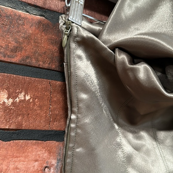 Mixedgals TUBE HALTER SILK TOP - Picture 13 of 16